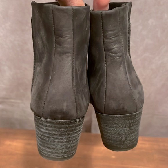 Ecco ankle low heel boots black Nubuck leather size 5 - Picture 4 of 7